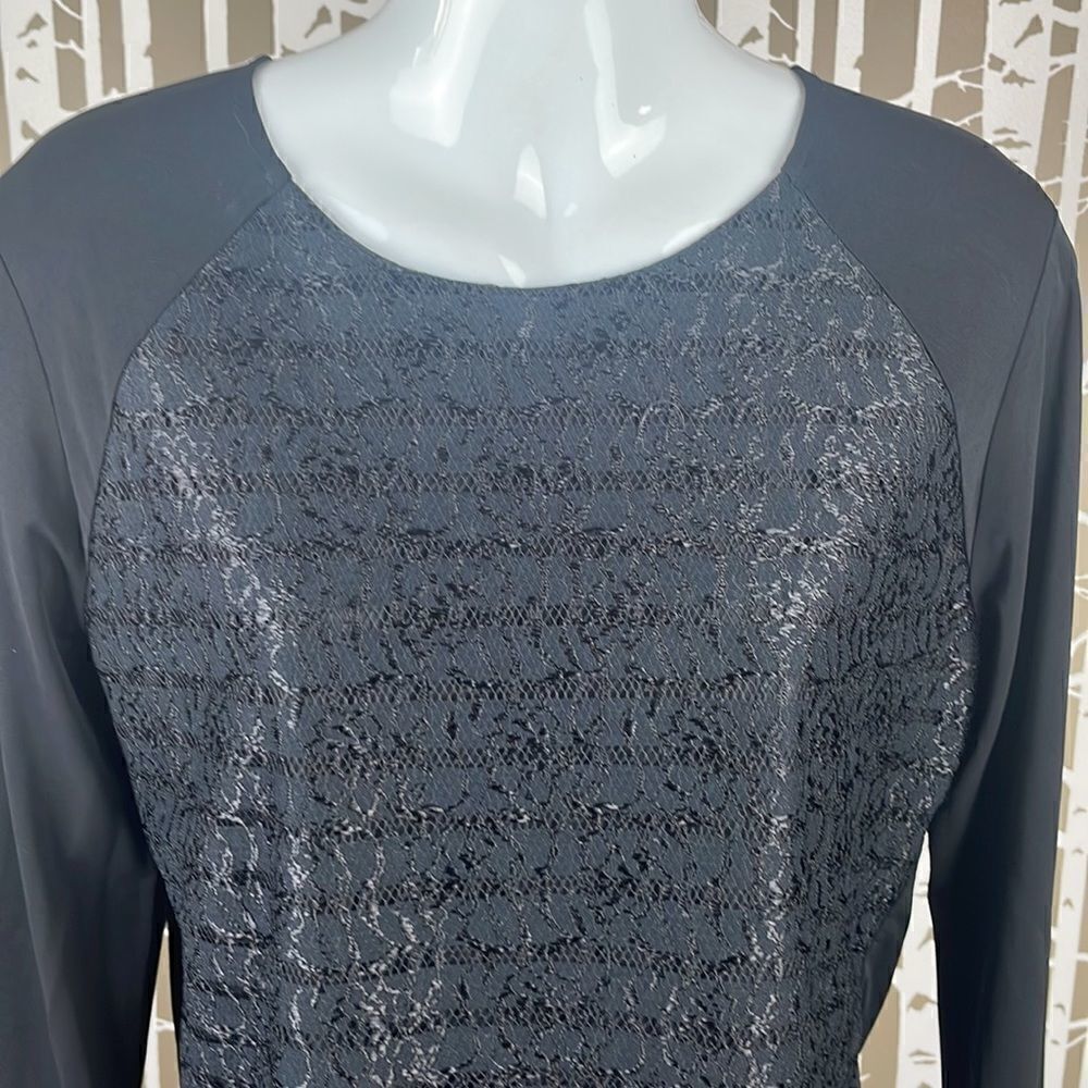 Ann Taylor Lace Front Slinky Back & Sleeves Top Black sz M - Picture 2 of 14